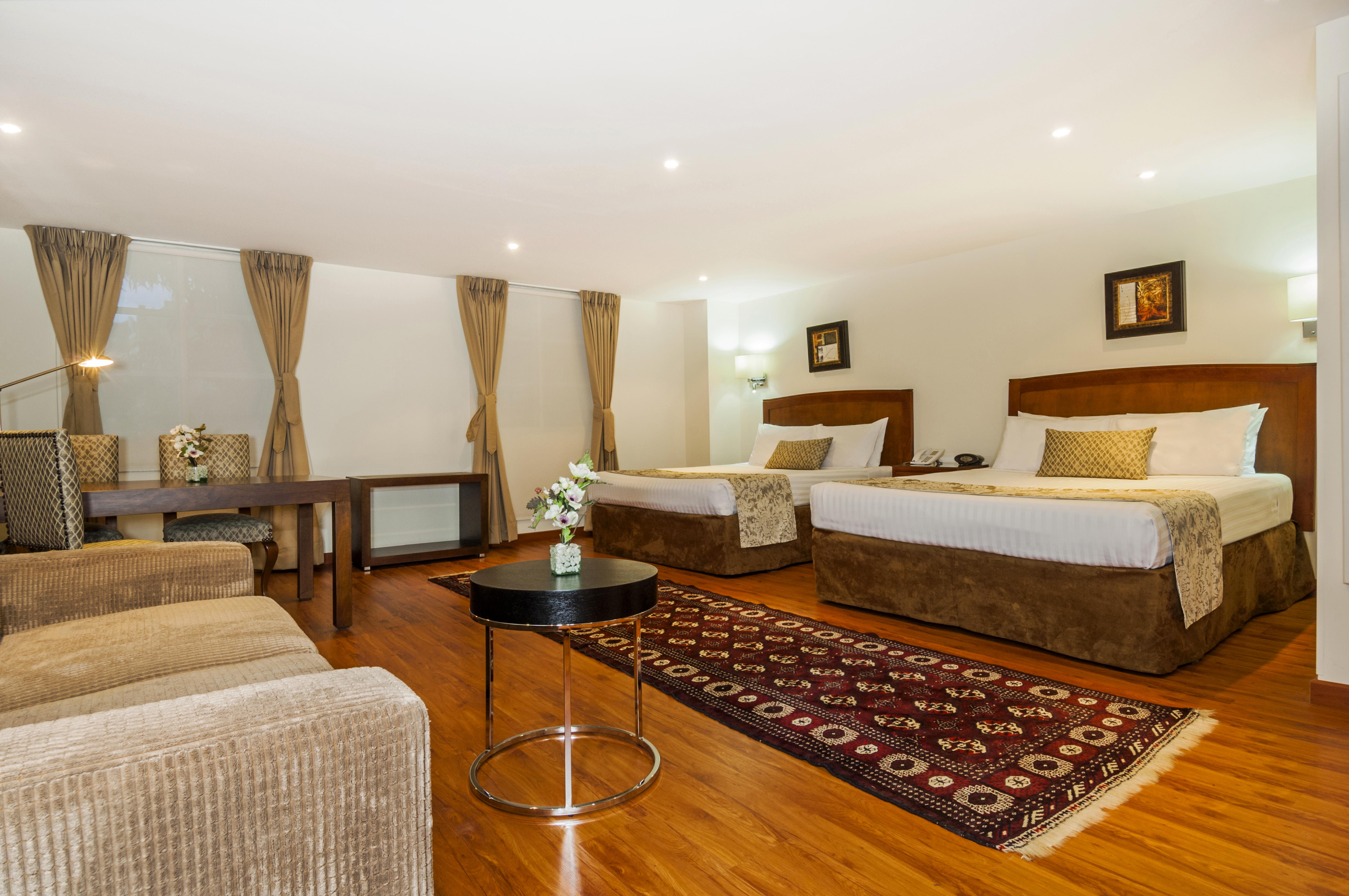 Hotel Porton โบโกตา ภายนอก รูปภาพ