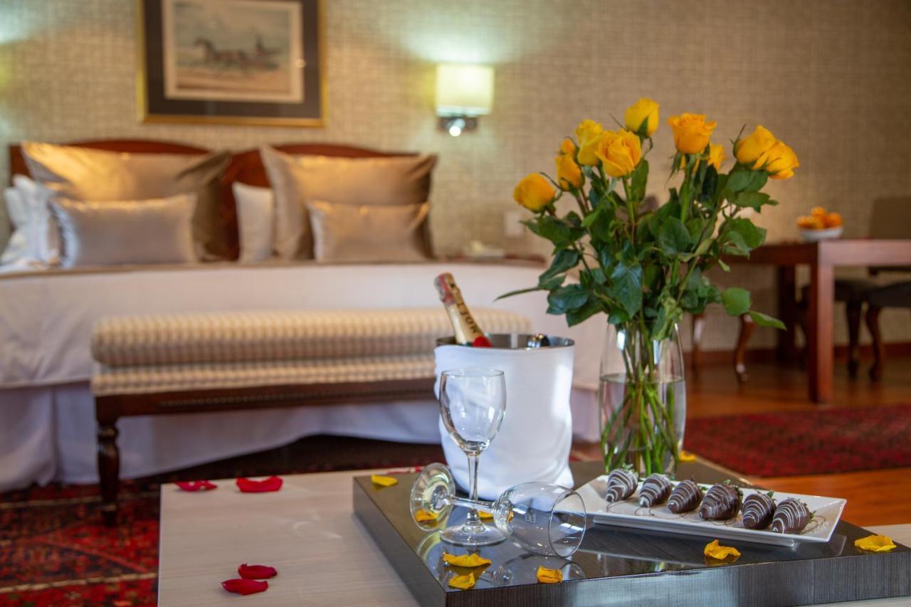 Hotel Porton โบโกตา ภายนอก รูปภาพ