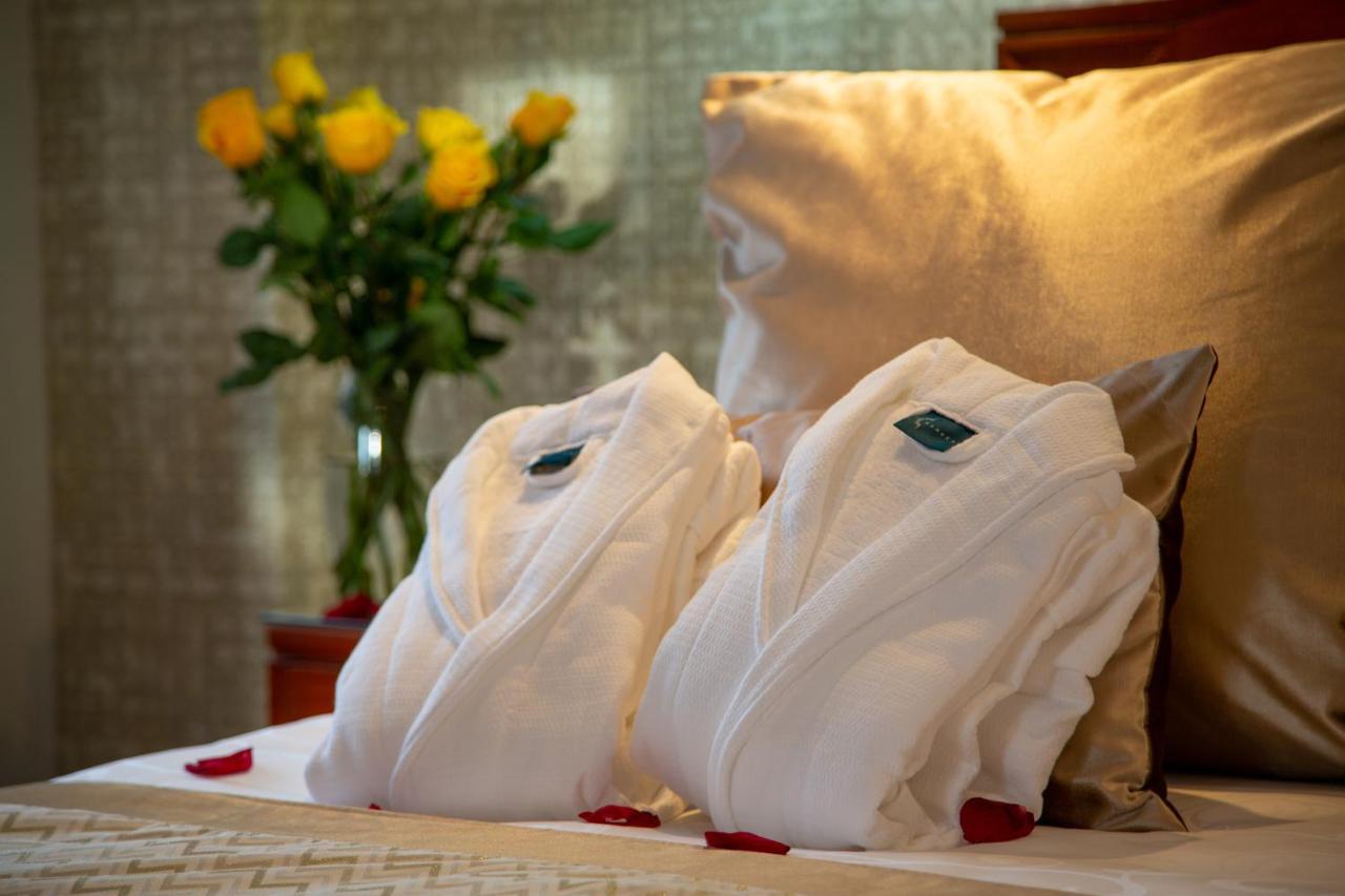Hotel Porton โบโกตา ภายนอก รูปภาพ